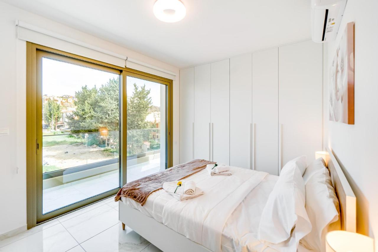 Adolina By Ezoria Appartement Paphos